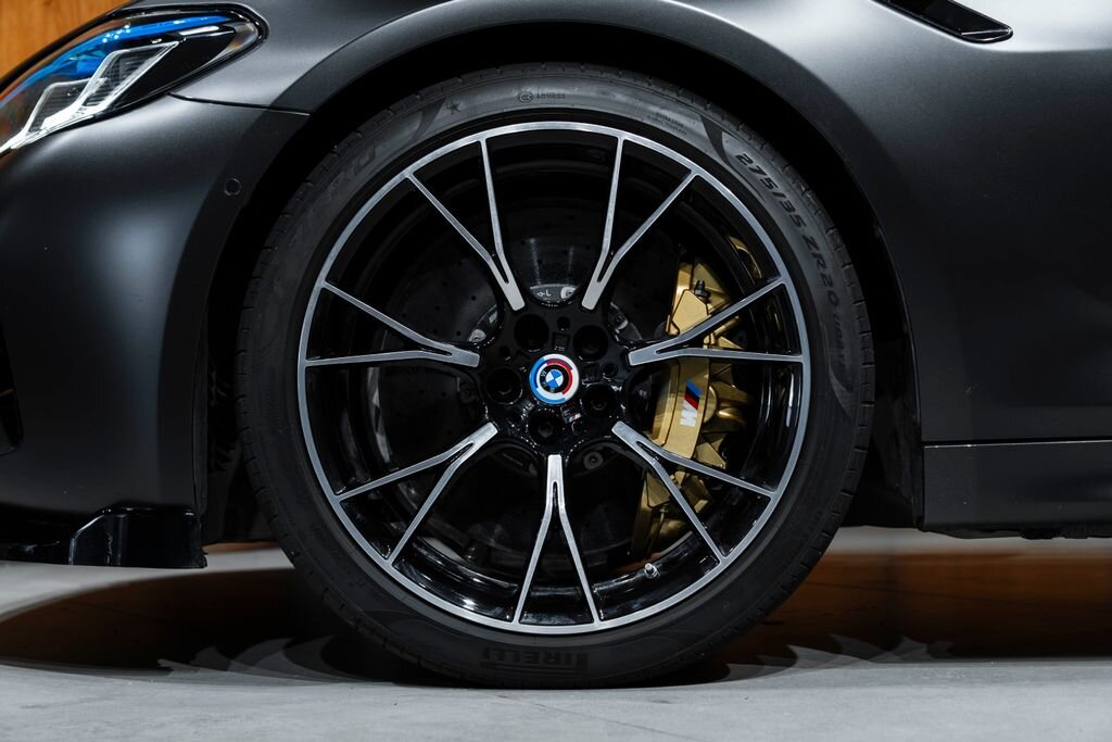 BMW M5 Sedan / Limuzína 4,4 l 460 kw