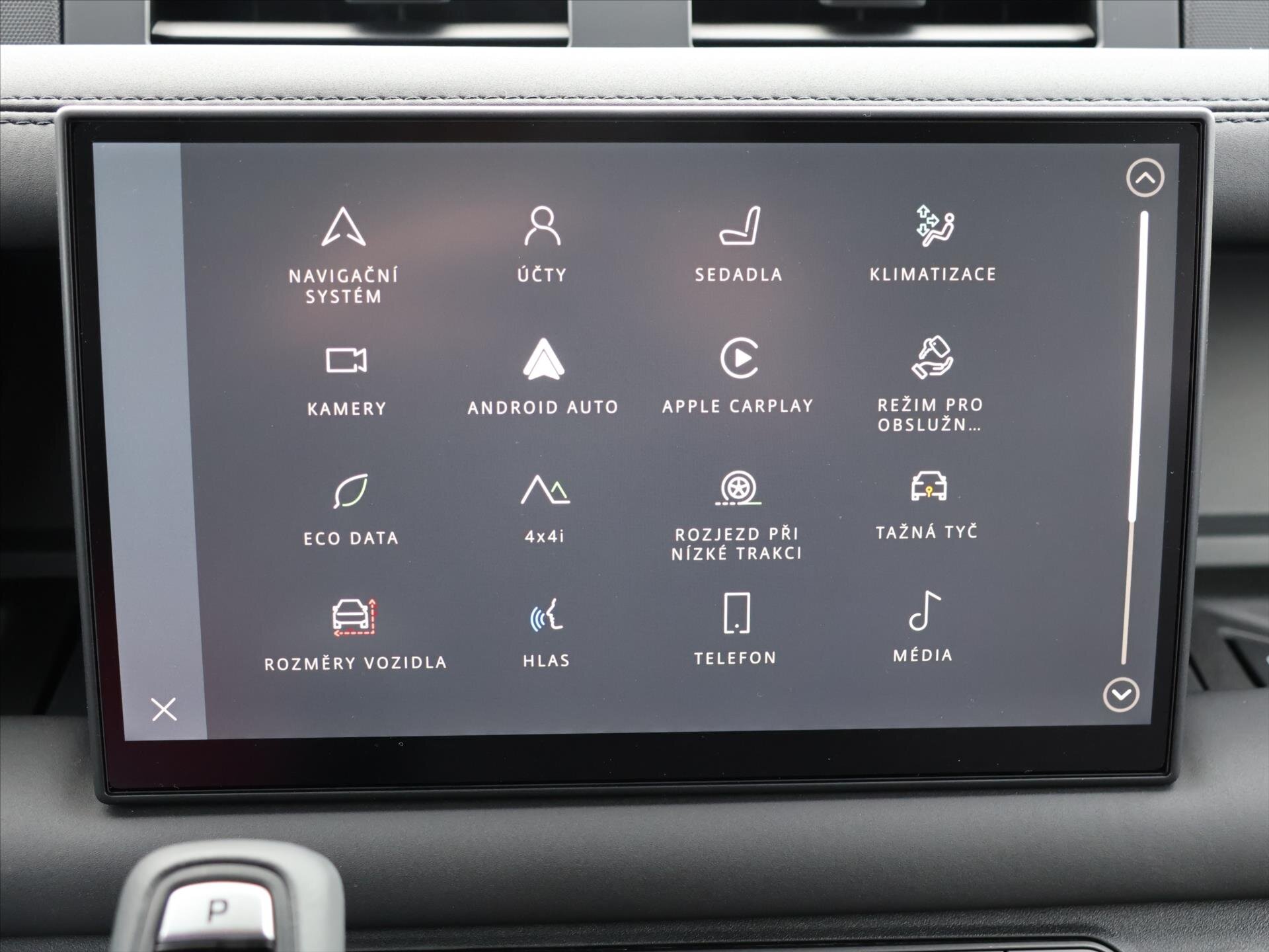 Land Rover Defender SUV / Terénní 5,0 l 313 kw