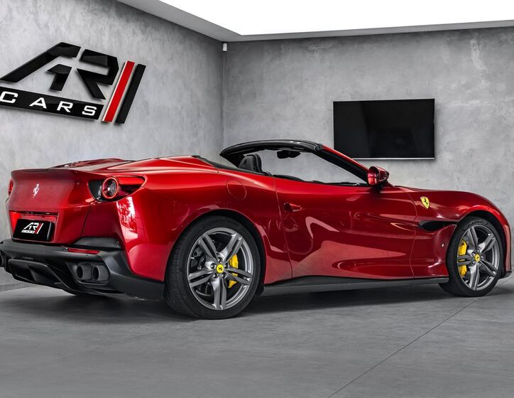 Ferrari Portofino 7