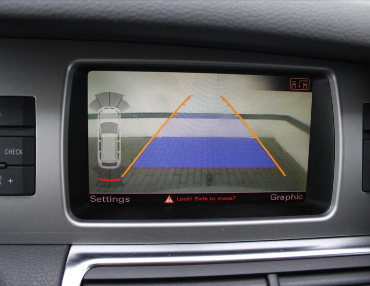 Audi Q7 SUV / Terénní 4,1 l 250 kw