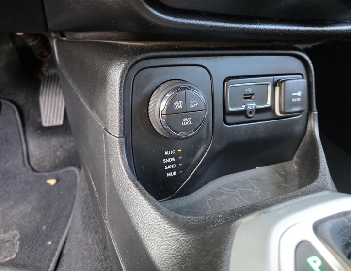 Jeep Renegade SUV / Terénní 2,0 l 103 kw