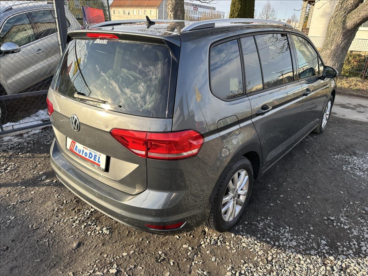Volkswagen Touran MPV 2,0 l 110 kw