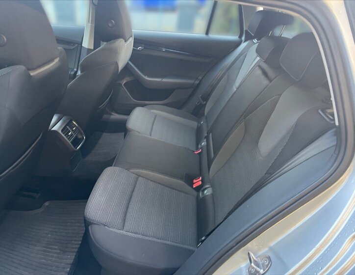 Škoda Octavia Kombi 2,0 l 85 kw