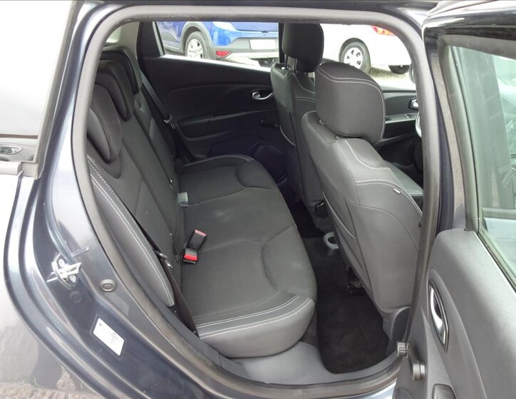 Renault Clio Kombi 1,1 l 54 kw