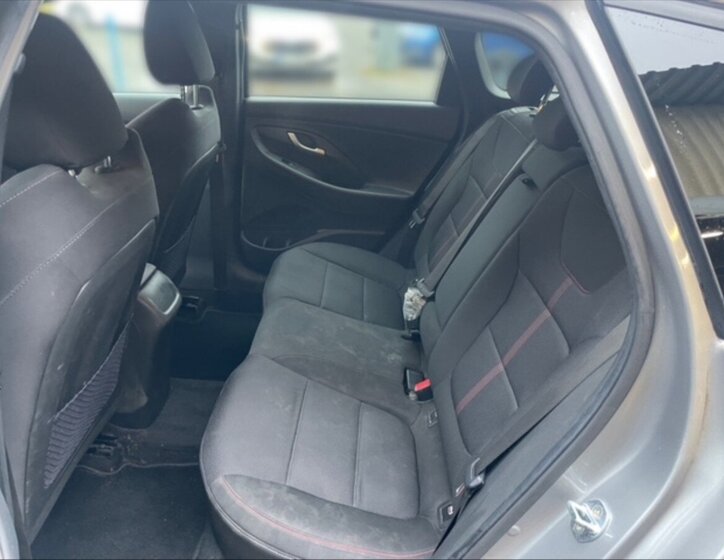 Hyundai i30 Kombi 998,0 88 kw