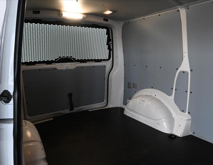 Volkswagen Transporter 27