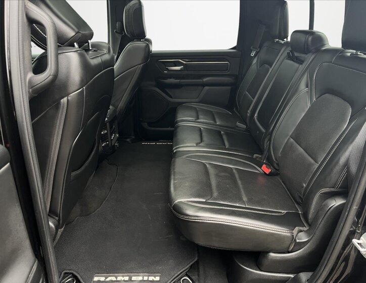 Dodge RAM 1500 Pick-up 5,7 l 291 kw