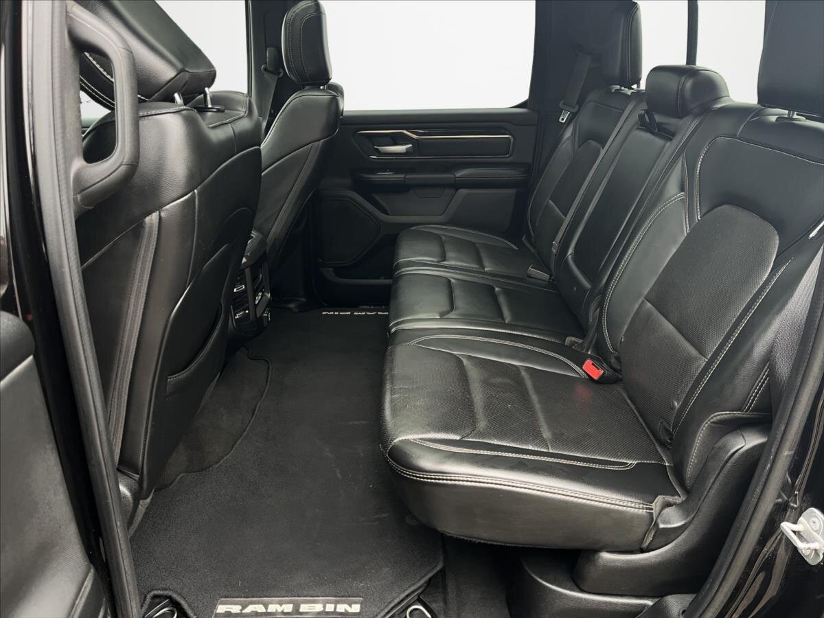 Dodge RAM 1500 Pick-up 5,7 l 291 kw