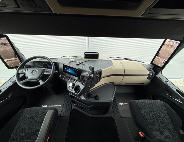 Mercedes-Benz Ostatní 12