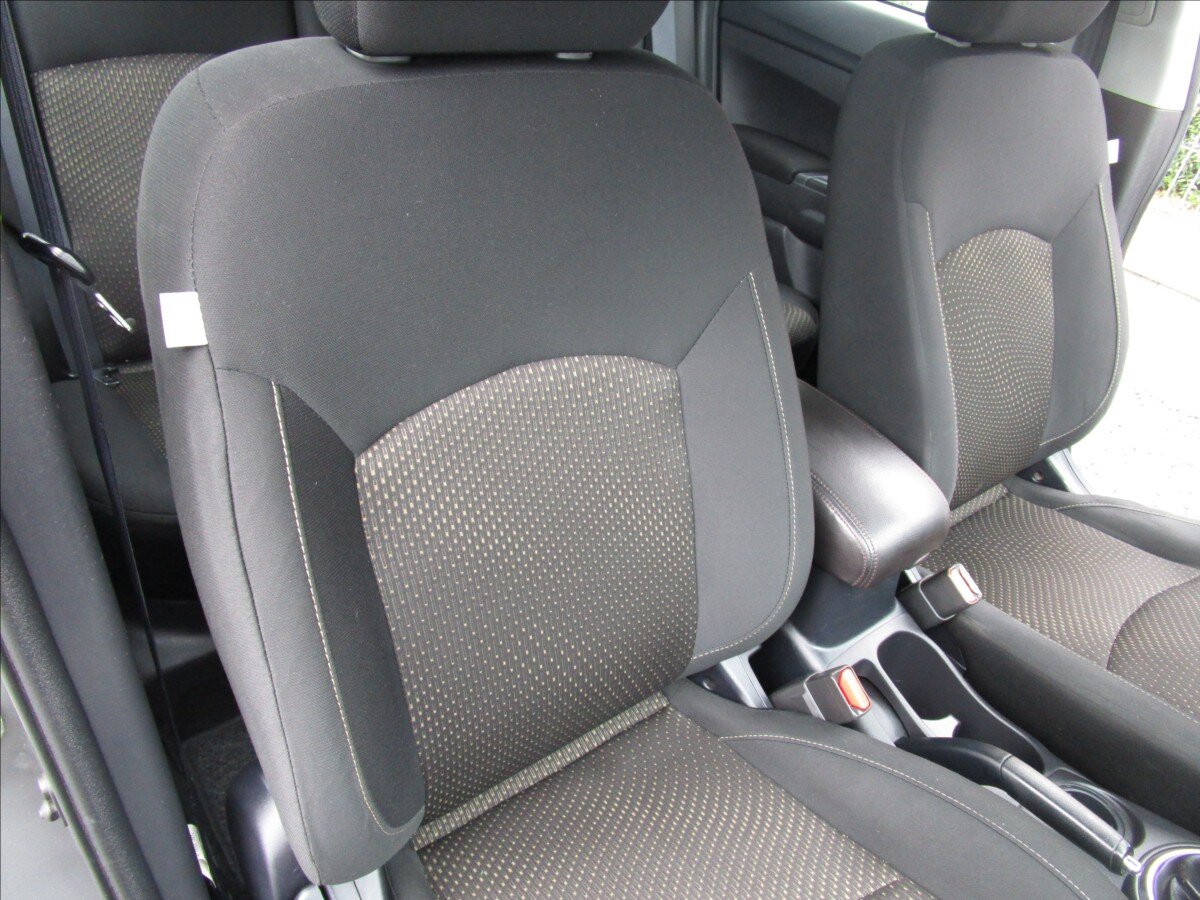 Mitsubishi ASX SUV / Terénní 1,6 l 86 kw