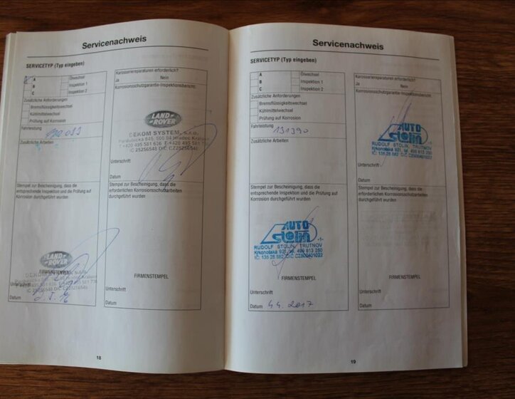 Land Rover Discovery SUV / Terénní 3,0 l 155 kw