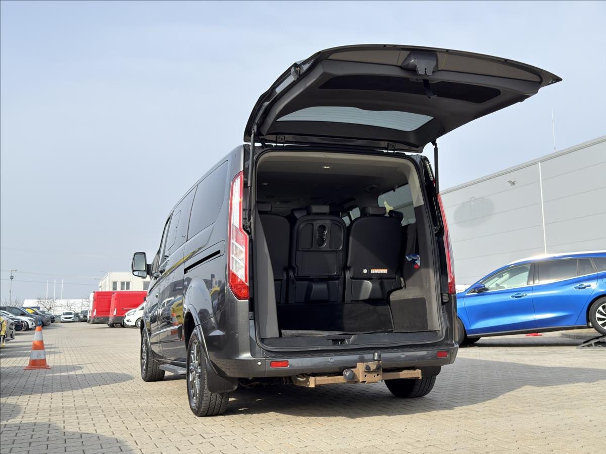 Ford Tourneo Custom MPV 2,0 l 136 kw