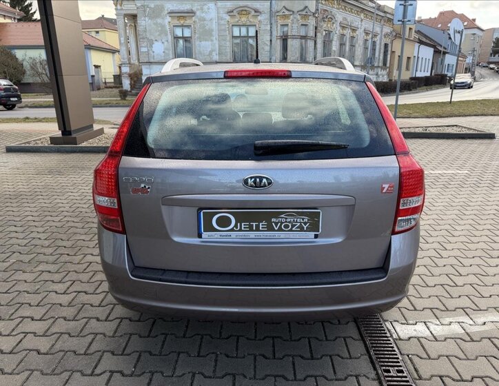 KIA Ceed Kombi 1,4 l 77 kw