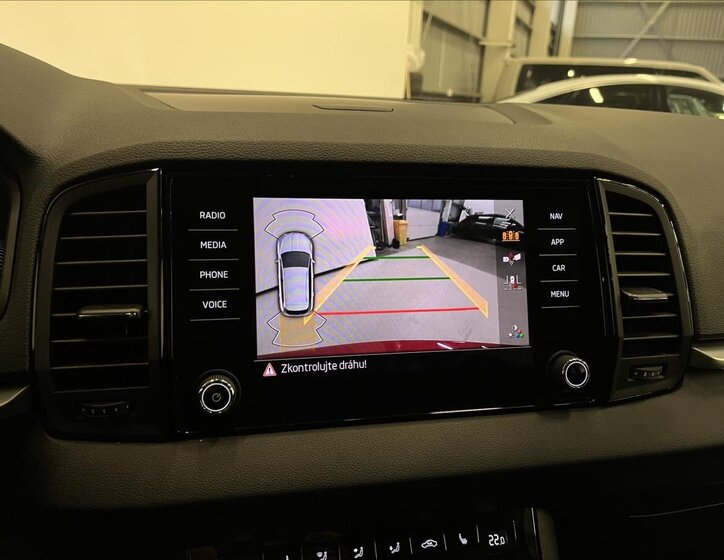 Škoda Karoq SUV 1,5 l 110 kw