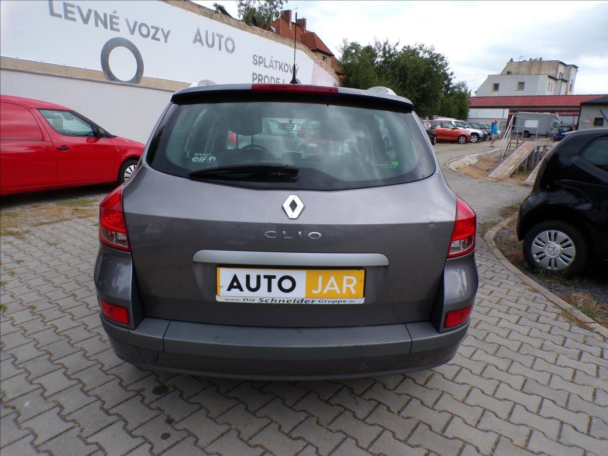 Renault Clio Kombi 1,1 l 74 kw