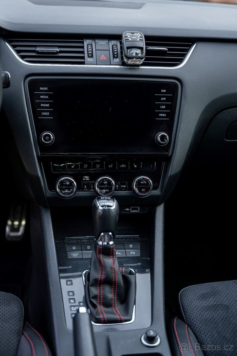 Škoda Octavia Sedan / Limuzína 2,0 l 135 kw