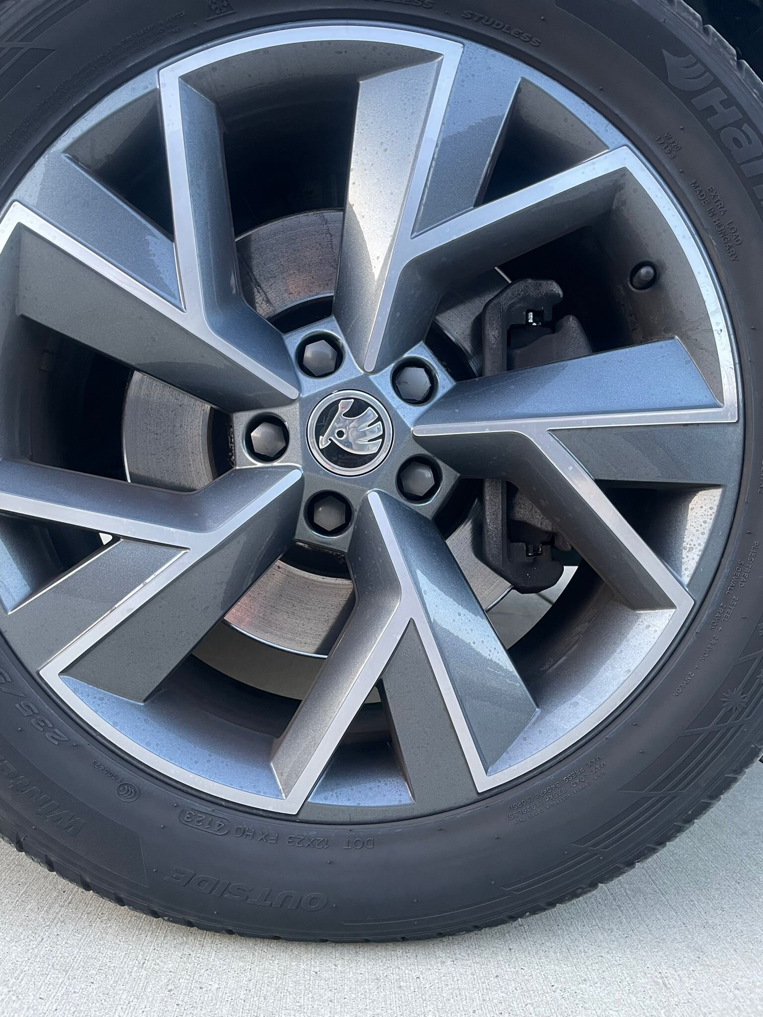 Škoda Kodiaq SUV / Terénní 2,0 l 140 kw