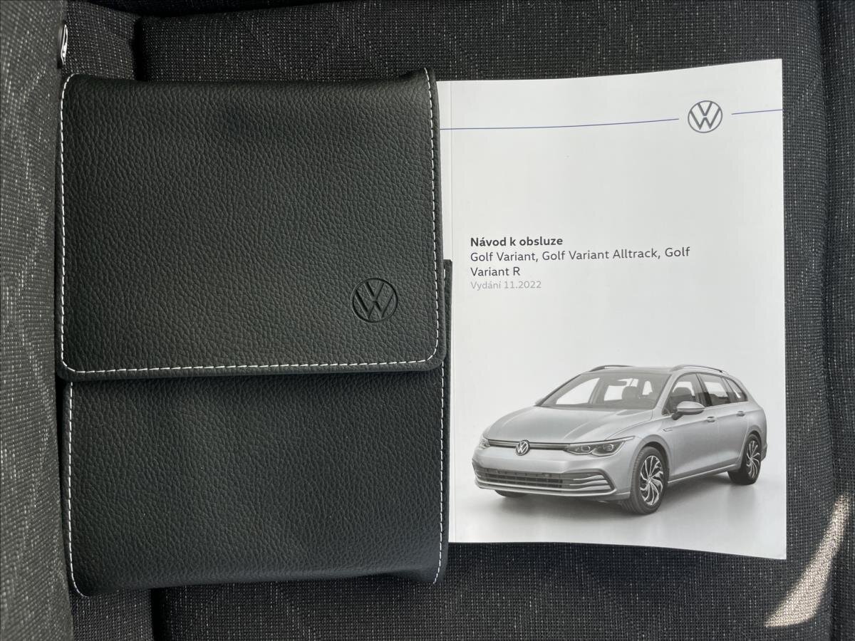 Volkswagen Golf Kombi 1,5 l 110 kw