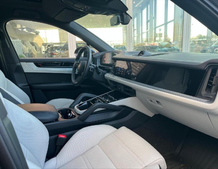 Porsche Cayenne Kupé 4,0 l 349 kw