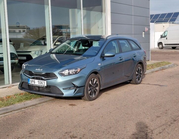 KIA Ceed 1