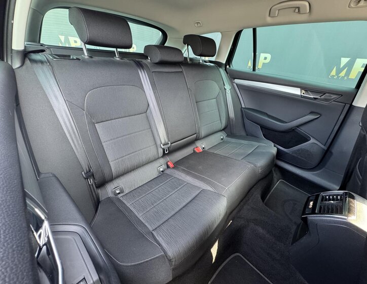 Škoda Superb Kombi 2,0 l 110 kw