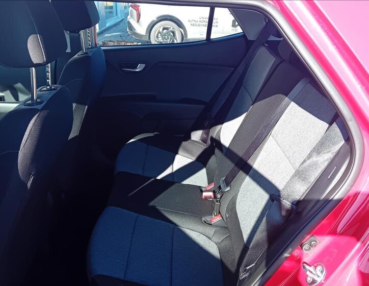 KIA Stonic Hatchback 998,0 74 kw