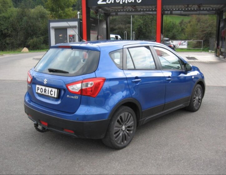 Suzuki SX4 S-Cross Hatchback 1,6 l 88 kw