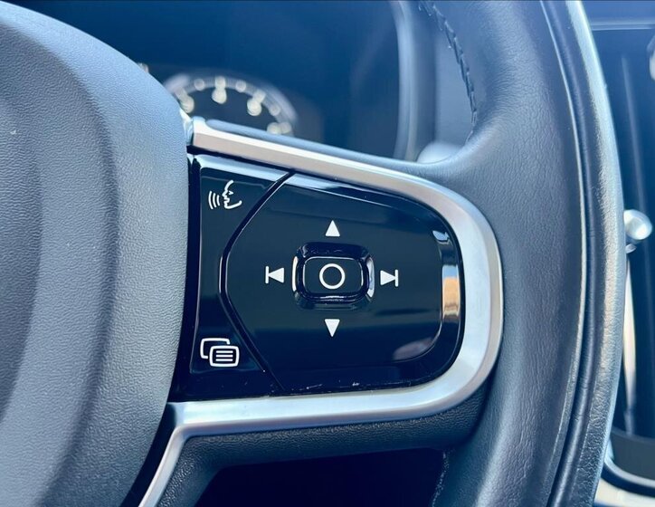 Volvo V90 Kombi 2,0 l 140 kw