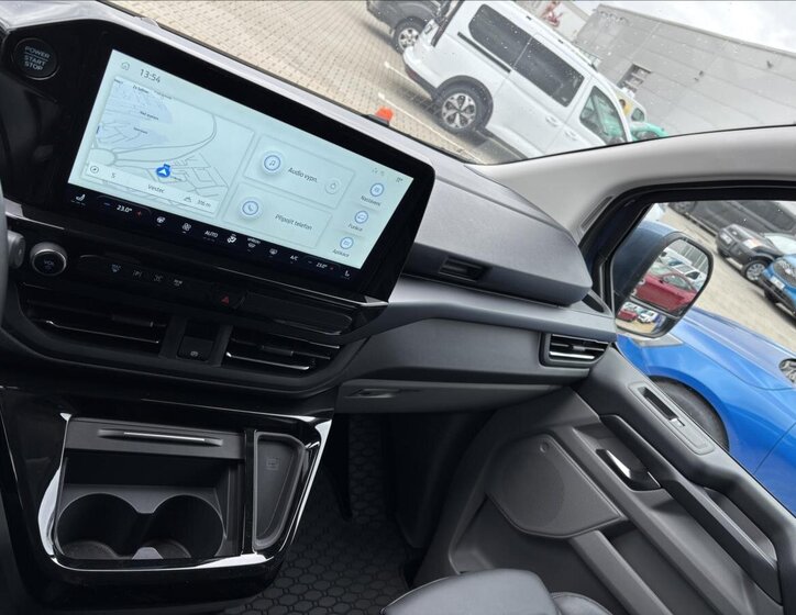 Ford Tourneo Custom Kombi 2,0 l 125 kw