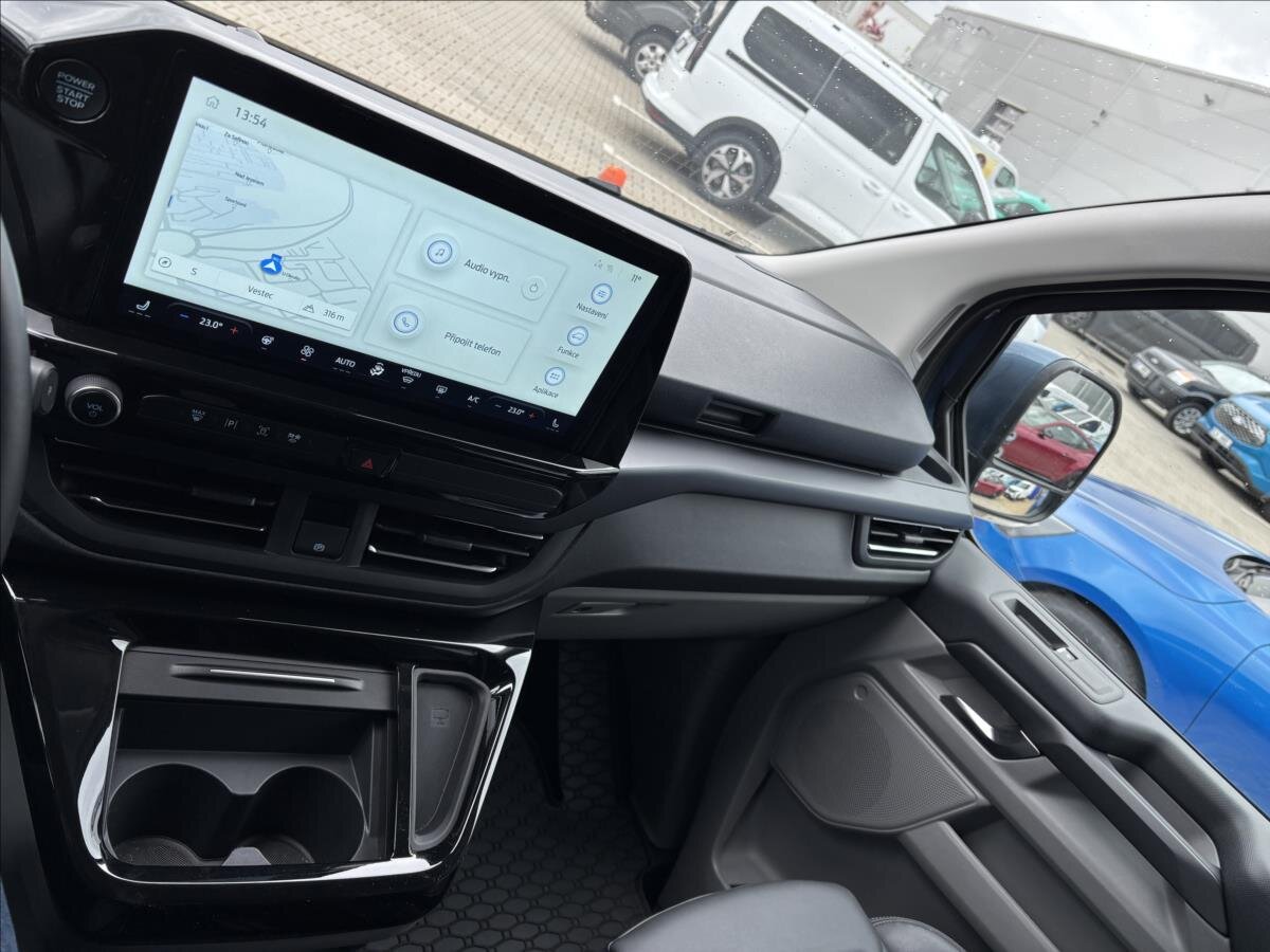 Ford Tourneo Custom Kombi 2,0 l 125 kw