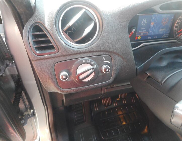 Ford S-MAX Kombi 2,2 l 129 kw