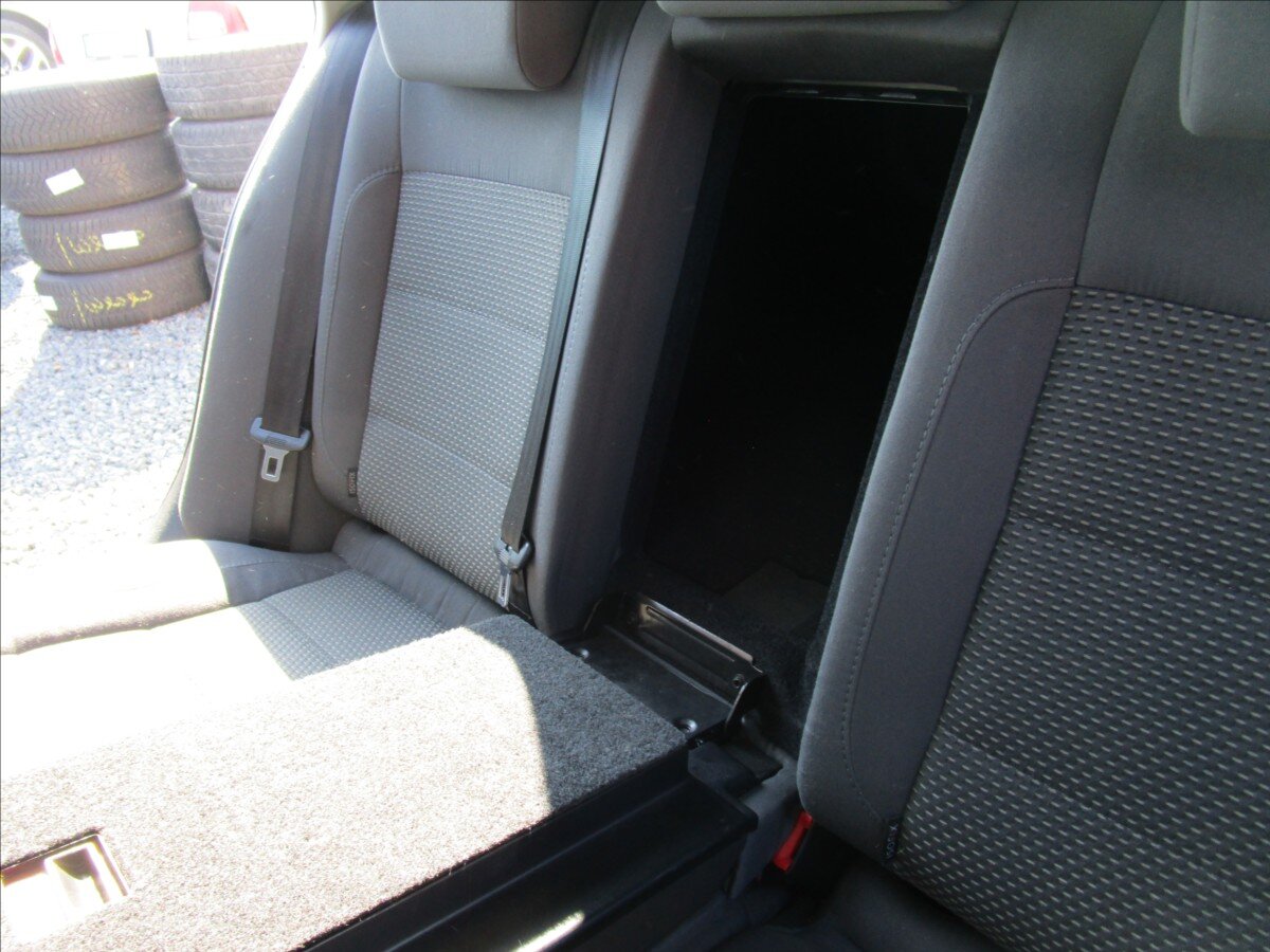 Volkswagen Golf Kombi 1,4 l 90 kw