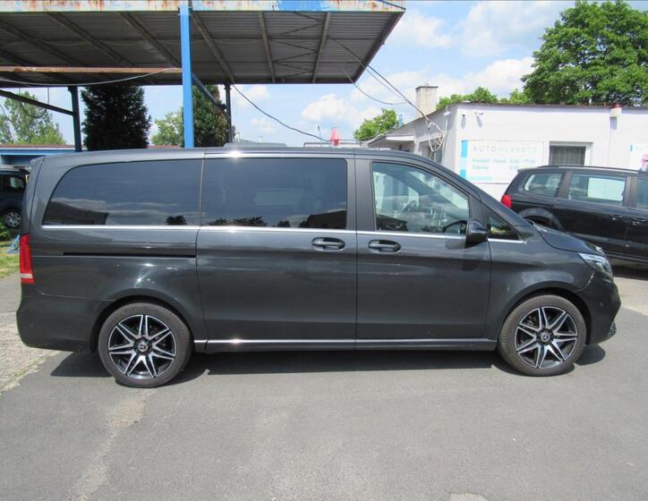 Mercedes-Benz Třídy V 8