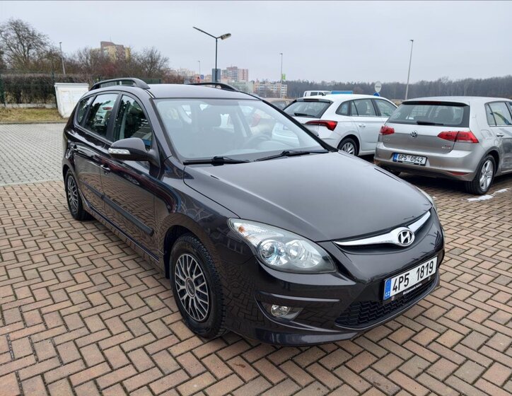Hyundai i30 Kombi 1,4 l 80 kw