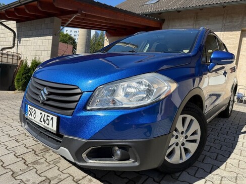 Suzuki SX4