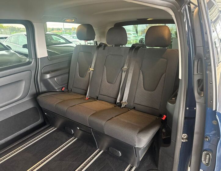 Mercedes-Benz Vito 9