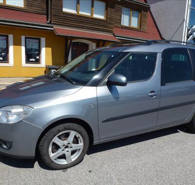 Škoda Roomster 9
