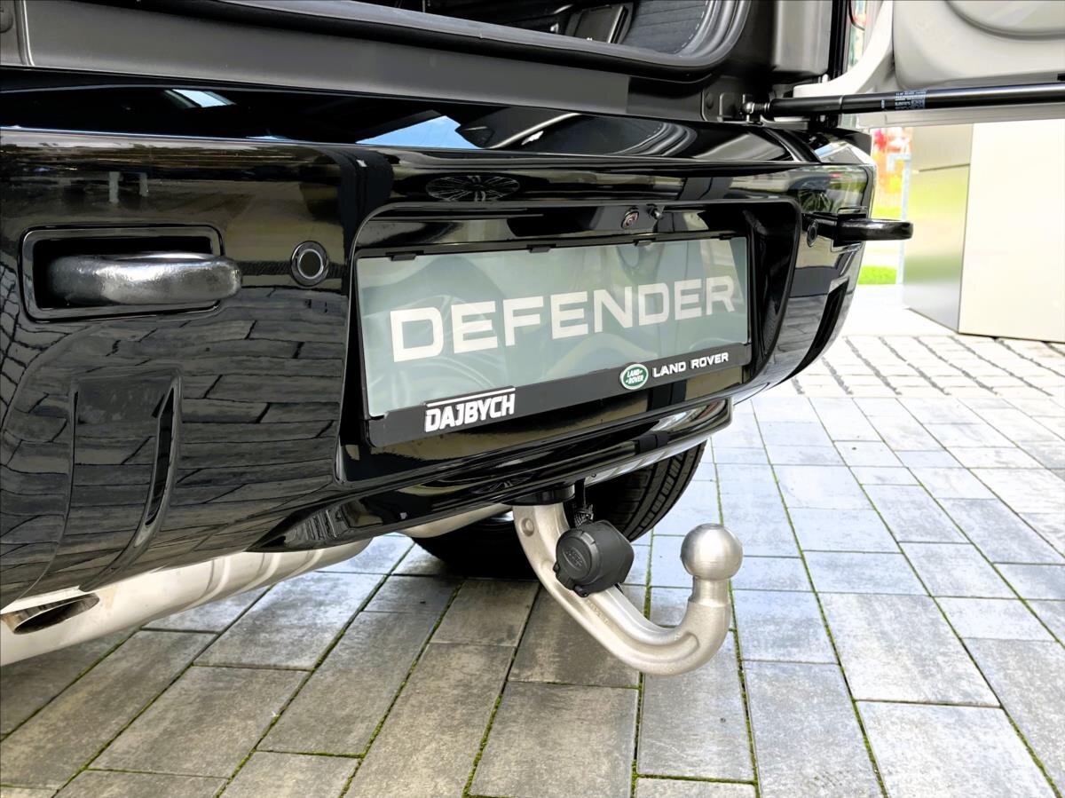 Land Rover Defender SUV 3,0 l 257 kw