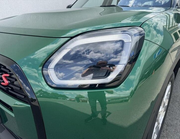 Mini Countryman SUV 2,0 l 160 kw