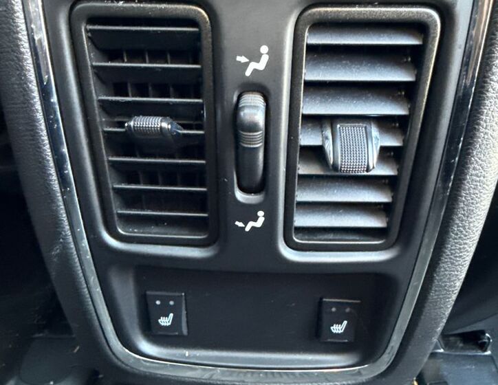 Jeep Grand Cherokee 22