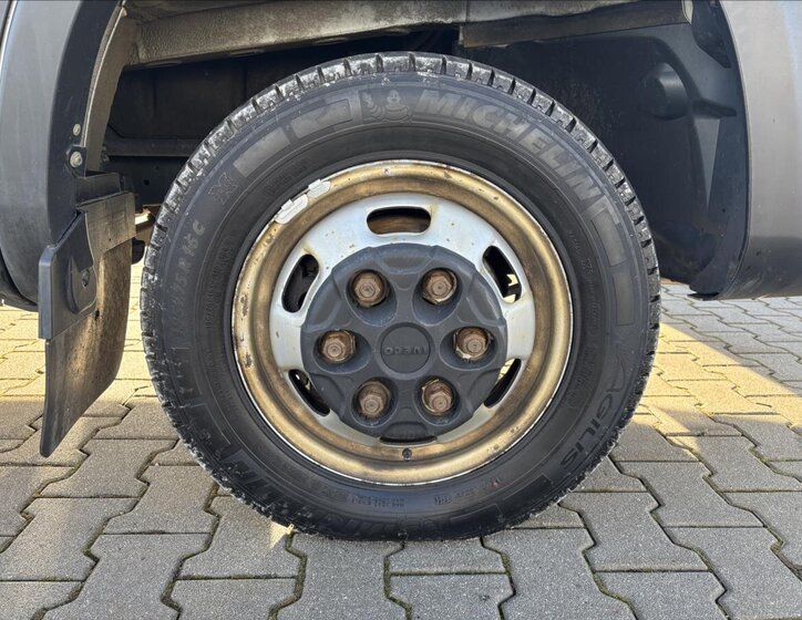 Iveco Daily Skříň 3,0 l 118 kw