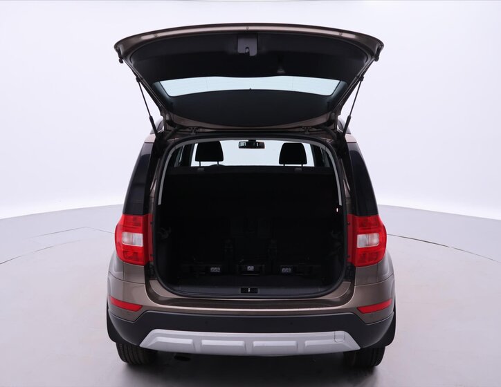 Škoda Yeti SUV / Terénní 1,2 l 77 kw