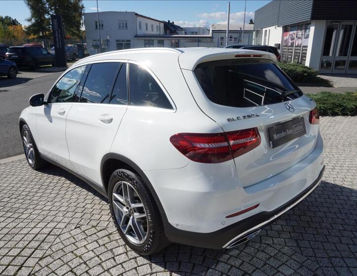 Mercedes-Benz GLC 4