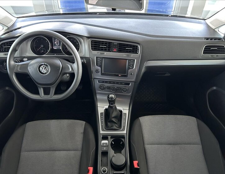 Volkswagen Golf Kombi 1,6 l 81 kw