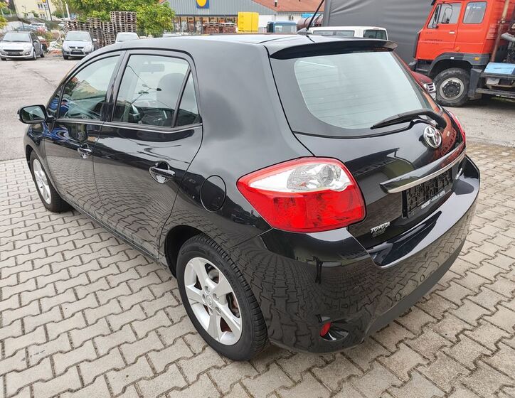 Toyota Auris 3