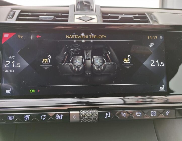 DS Automobiles DS7 Crossback SUV / Terénní 1,6 l 133 kw