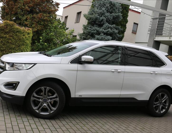 Ford Edge 12