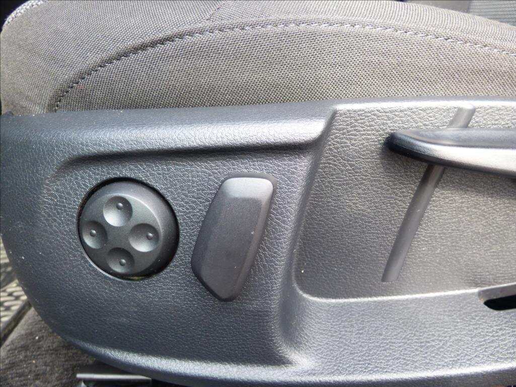 Volkswagen Passat Kombi 2,0 l 130 kw