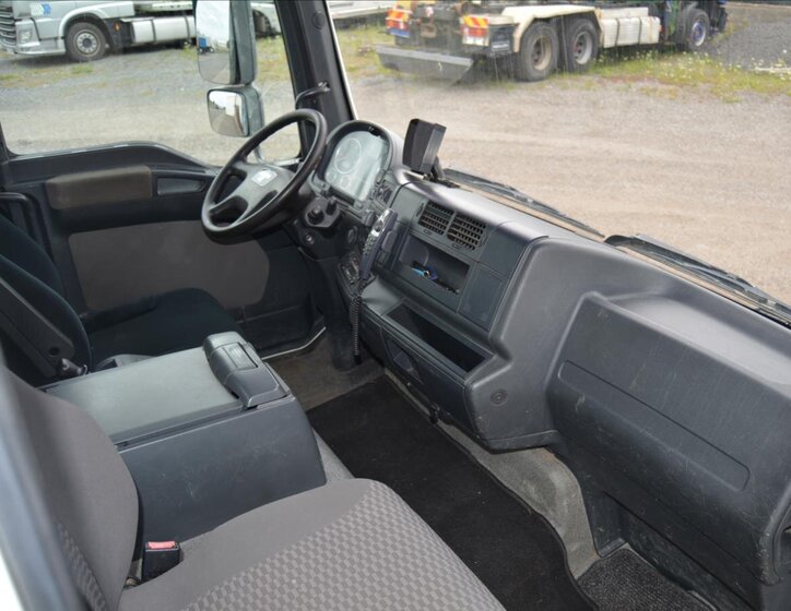 MAN Ostatní Valník 4,6 l 132 kw