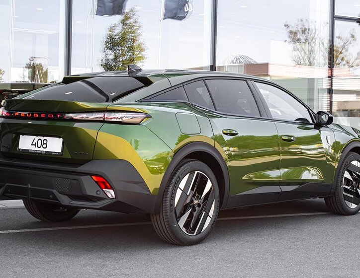 Peugeot 408 Liftback 1,6 l 132 kw